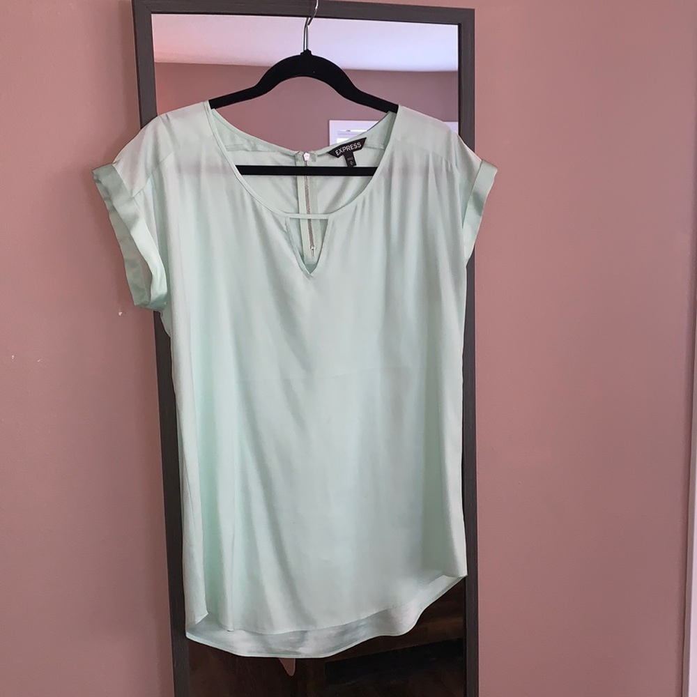 Mint silky top